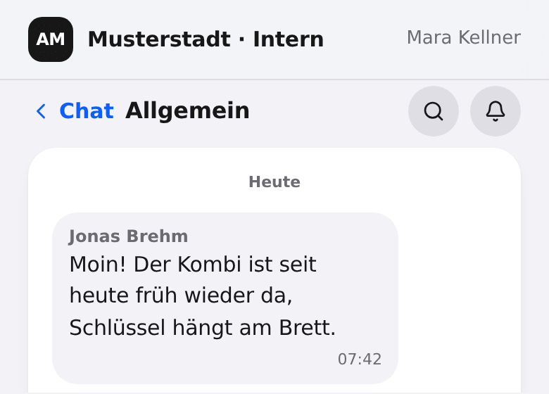 Team-Chat am Handy: der Kanal „Allgemein“ mit der ersten Nachricht des Tages, Absender und Uhrzeit.